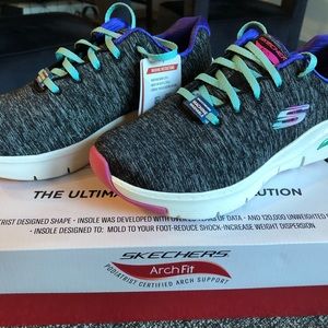 Sketchers Pillow Walker